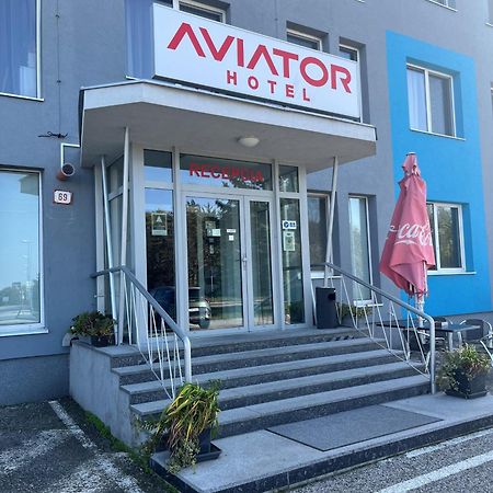 Aviator Garni Hotel Bratislava Esterno foto